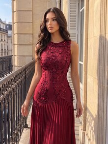 Poshira High-End Evening Gown With Premium 3D Embroidery, Elegant Pleated Hem, Sleeveless Luxury Dress - Burgundy - View 4