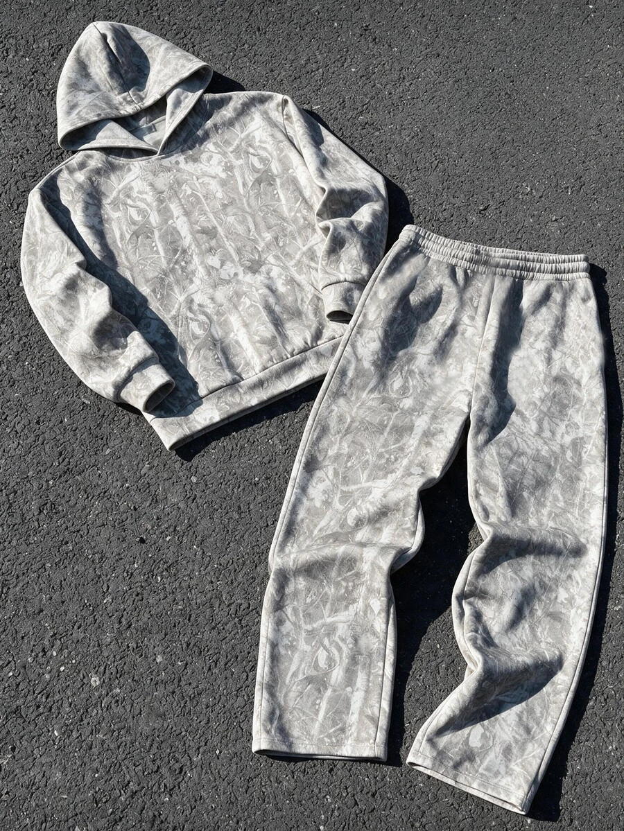 SHEIN 青少年男孩全印花連帽衛衣與運動長褲休閒日常套裝 - 彩色 - 查看 1