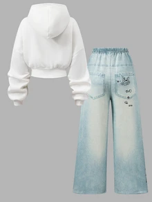 SHEIN 青少年女孩短版連帽衛衣 + 鬆緊腰寬腿長褲 2件套，LOVE字母印花短版連帽衛衣，愛心與花朵塗鴉長褲，秋季休閒女孩套裝度假套裝 - 藍色 - 查看 2