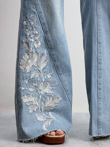 Willow Rêve Women's Light Blue Embroidered Wide Leg Denim Jeans - Blue - View 5