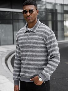 Manfinity CasualCool Ins熱銷男士灰色與白色條紋抓絨面料翻領拉鍊半開襟套頭衛衣，送給爸爸、丈夫、男友的萬聖節、聖誕節、新年禮物 - 彩色 - 查看 1