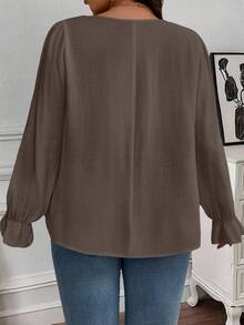 SHEIN CURVE+ Casual lös blus för kvinnor i plus size för daglig pendling, enfärgad med fyrkantig halsringning, volangärmar och kontrasterande spets, vår/höst - Kaffebrun - Visa 2