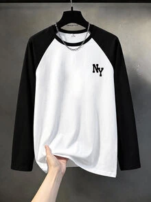 青少年男孩 T 恤，插肩袖拼色設計，休閒印花，寬鬆版型，插肩袖 T 恤，青少年男孩秋冬長袖 T 恤，彈性面料，休閒舒適百搭，適合外出、街頭穿搭、旅行、度假、日常穿著等 - 黑與白 - 查看 3