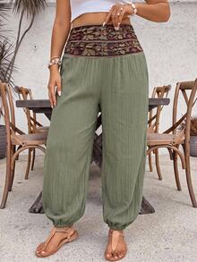 SHEIN VCAY Plus Size Women's Vacation Waist Patchwork Floral Print Jogger Pants - Army Green - View 5
