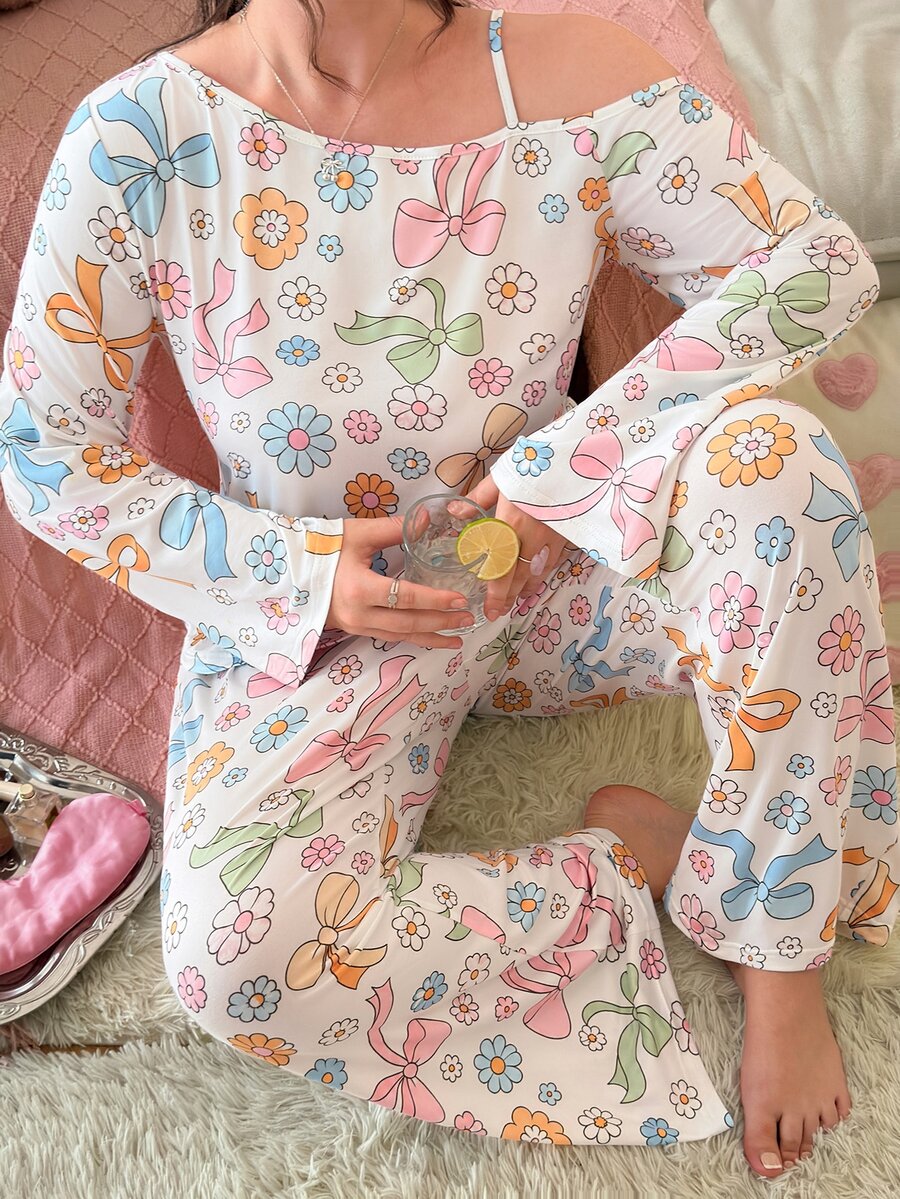 Slumberry CURVE Sweet Cute Colorblock Bow & Floral Print Asymmetric Shoulder Strap Knit Plus Size Pajama Set - Multicolor - View 1