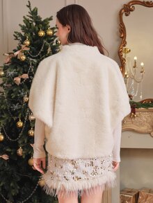 Anewsta Autumn/Winter Elegant White Short Faux Fur Cape With Metal Button Stand Collar Loose Fur Shawl Jacket - White - View 2