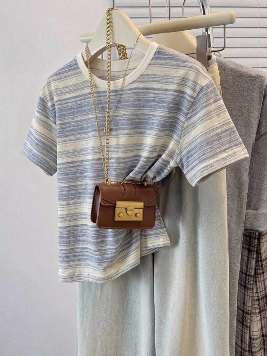 Muvela Casual Minimalist Round Neck Short Sleeve Loose Fit Women's T-Shirt - Multicolor - View 1