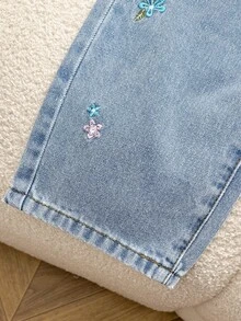 SHEIN 女童秋冬藍色水洗寬腿褲，精緻花朵刺繡，純棉面料，適合返校季與日常穿著 - 淺色水洗藍 - 查看 3