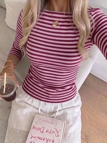 SHEIN EZwear 休閒簡約 95% 棉淺粉色與酒紅條紋短袖 T 恤，適合春夏，春夏穿搭，淺粉色與酒紅條紋讓妳顯白，夏季上衣，適合日常通勤、約會、聚會，秋冬春夏、聖誕節、新年、感恩節、派對、婚禮、海灘、畢業典禮 - 彩色 - 查看 3