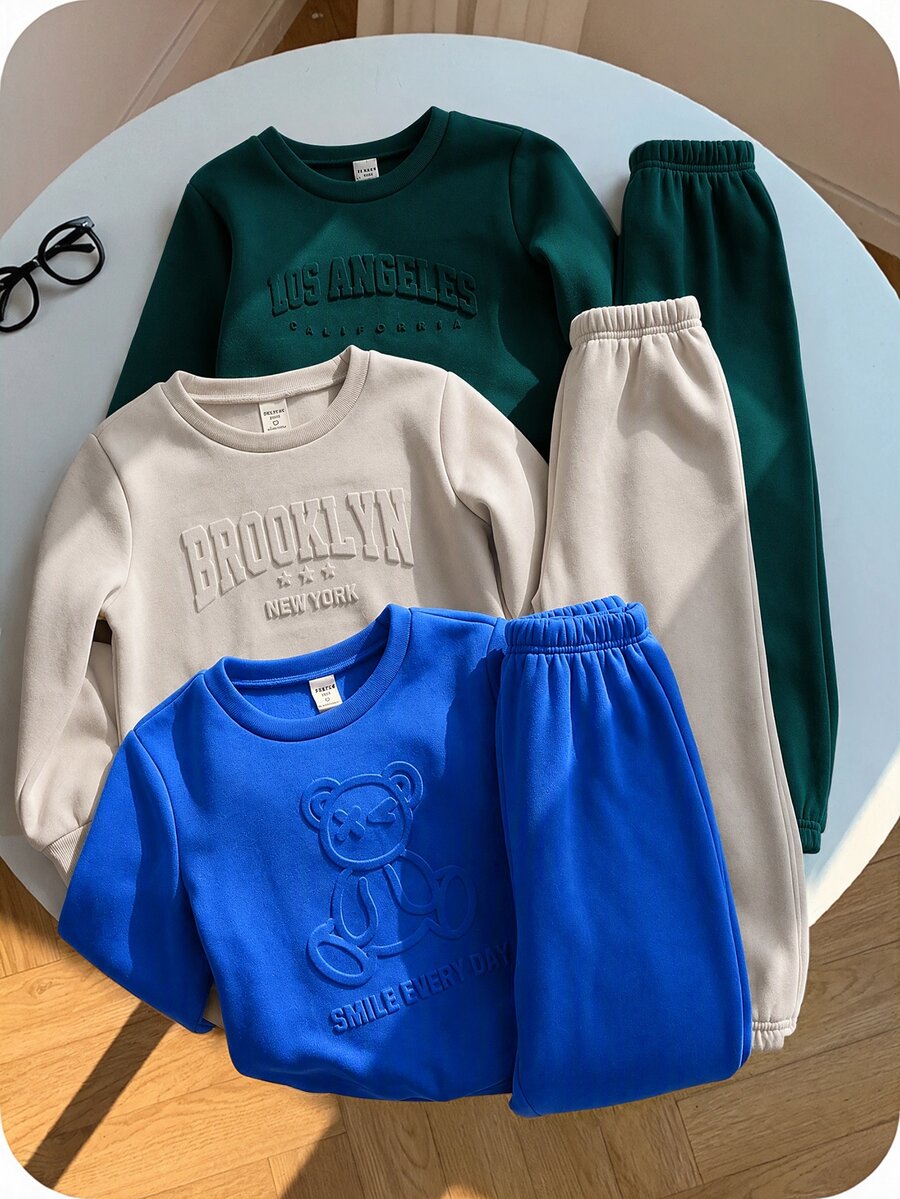 SHEIN 6件組小男孩可愛休閒冬季開學字母與熊圖案長袖秋季運動衫與慢跑褲套裝,兒童服飾 - 彩色 - 查看 1