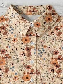 Mellowie Khaki Floral Print Casual Loose V-Neck Double Layer Ruffle Flutter Sleeve Top (Autumn/Winter New) - Multicolor - View 3