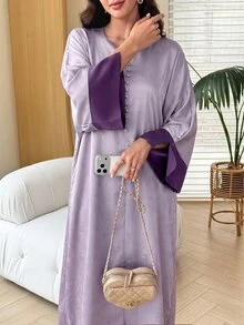 Al Najma 女款V領撞色喇叭袖阿拉伯風長洋裝，端莊優雅風格全身長裙，適合外出穿著 - 紫色 - 查看 5