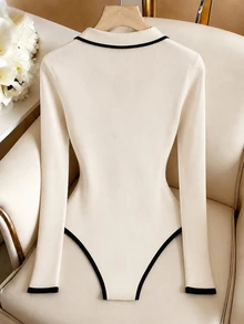 Casual ribbad body med krage och lång ärm för kvinnor i plus size, vinter - Multifärgad - Visa 2