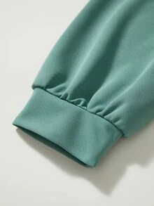 TaskEZ Jaket Seragam Kerja Wanita Warna Hijau Sage Lengan Panjang Resleting Depan Banyak Saku Saku Besar Sedikit Elastis Leher Bulat - Hijau - View 5