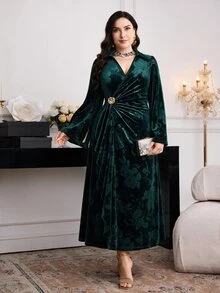 Modelyn Plus Size Women's V-Neck Metal Decor Casual Party Dress - Dark Green - View 3