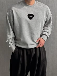DAZY Sweatshirt Pullover Pria Warna Abu-abu dengan Lapisan Termal, Bordir Patchwork Huruf, Kerah Bulat, dan Manset serta Ujung Bawah Bergaris untuk Musim Gugur/Dingin - Grey - View 3