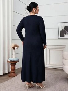 Feyla Plus Size Women's Contrast Lace Long Sleeve Elegant Dress - Navy Blue - View 2