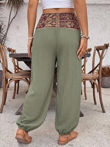 SHEIN VCAY Plus Size Women's Vacation Waist Patchwork Floral Print Jogger Pants - Army Green - View 6