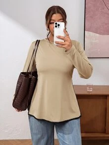 Lounesse 大尺碼女款圓領針織條紋T恤 側開衩設計 休閒柔軟修身得體 正式度假辦公穿搭 黑白配色 秋冬款 - 卡其色 - 查看 4