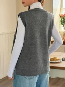 Dazy Maternity Solid Color Loose V-Neck Sleeveless Casual Vacation Korean Style Spring/Autumn Maternity Sweater Vest - Grey - View 2