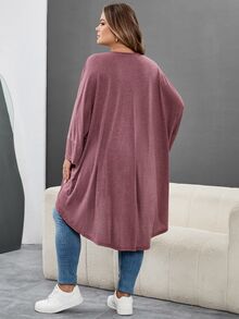 SHEIN CURVE+ 大尺碼女款寬鬆蝙蝠袖不對稱下擺圓領純色彈性舒適休閒夏季上衣，適合秋冬 - 酒紅色 - 查看 2