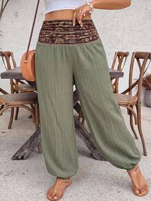 SHEIN VCAY Plus Size Women's Vacation Waist Patchwork Floral Print Jogger Pants - Army Green - View 4