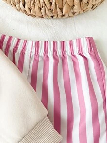 SHEIN 2件組女嬰可愛「MAMA'S GIRL」字母花朵印花套頭上衣搭配粉色條紋長褲休閒套裝 秋冬款 - 粉色 - 查看 7