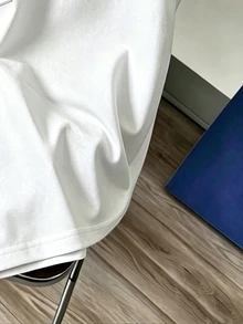 Daypath 寬鬆版型白色聚酯纖維圓領T恤，3D壓紋洛杉磯字母圖案，休閒街頭風 - 白色 - 查看 5