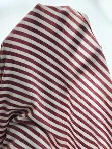 SHEIN Tween Girl 童女兒童針織粉色條紋寬鬆大碼大圓領長袖休閒蕾絲拼接下擺T恤 - 鏽棕色 - 查看 7