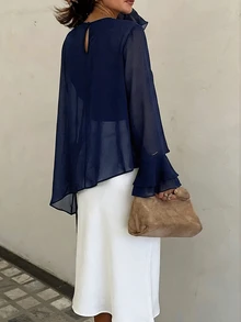 Siren Gaze 女款長袖圓領修身上衣，荷葉邊設計，休閒優雅，適合秋冬派對、上班、返校穿搭 - 藏蓝色 - 查看 9