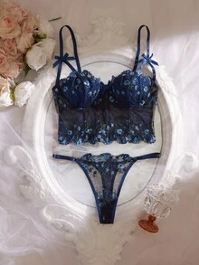 Crystal Vow 2件組 酒紅色玫瑰刺繡鋼圈內衣與內褲套裝 女款 - 藍色 - 查看 1