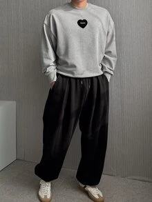 DAZY Sweatshirt Pullover Pria Warna Abu-abu dengan Lapisan Termal, Bordir Patchwork Huruf, Kerah Bulat, dan Manset serta Ujung Bawah Bergaris untuk Musim Gugur/Dingin - Grey - View 5