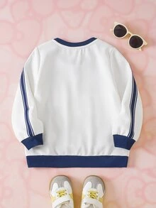 HELLO KITTY AND FRIENDS | SHEIN بلوزة رياضية كاجوال يومية بأكمام طويلة مطبوعة برسومات كرتونية وحروف للفتيات الصغيرات - متعدد الألوان - مشاهدة 2