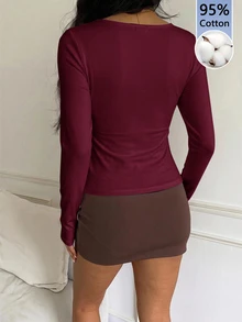 CovetEZ 休閒極簡風酒紅色 95% 棉女款方領長袖 T 恤，秋冬百搭內搭層 - 酒紅色 - 查看 2