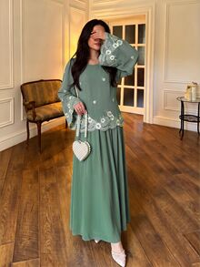 Al Najma Elegant Vintage Dark Green Flared Sleeve Daily Commute/Date/Dinner Party Heavy Embroidery Chiffon Long Dress Green Fall/Winter - Green - View 8