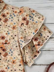 Mellowie Khaki Floral Print Casual Loose V-Neck Double Layer Ruffle Flutter Sleeve Top (Autumn/Winter New) - Multicolor - View 4