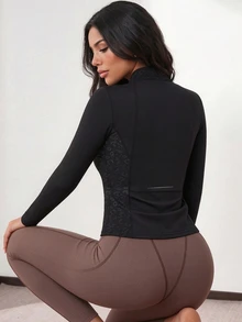 Slayform Slayform Sweatshirt Olahraga Lengan Panjang Wanita Motif Leopard dengan Resleting dan Kerah Setengah - Hitam - View 2