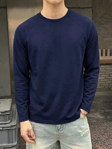 SHEIN 青少年男孩休閒基本款海軍藍長袖T恤，適合秋季返校季 - 藏蓝色 - 查看 1