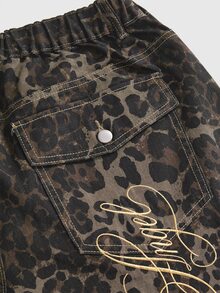 ROMWE Y2K Street Style Casual Versatile Millennium Leopard Print Back Embroidered Cursive Letter Design Loose Fit Plus Size 5-Inch Denim Shorts - Blue - View 3