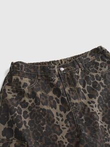 ROMWE Y2K Street Style Casual Versatile Millennium Leopard Print Back Embroidered Cursive Letter Design Loose Fit Plus Size 5-Inch Denim Shorts - Blue - View 5