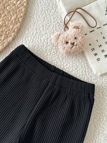 SHEIN 男嬰休閒秋冬兩件式運動衫套裝，可愛卡通熊拼接黑白條紋運動衫與長褲 - 彩色 - 查看 9