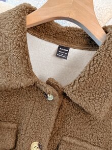 SHEIN Unity 女款前開鈕扣翻蓋口袋落肩泰迪外套，秋冬服飾 - 棕色 - 查看 6