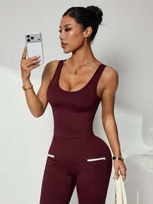 Slayform Women's Colorblock Back Cutout Sleeveless Flared Leg Jumpsuit - Burgundy - View 7