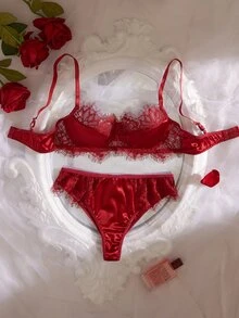 Crystal Vow 2pcs Women's Lace Patchwork Lingerie Set - Burgundy - View 4