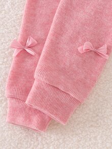 女童 2 件套套裝，柔和杏色羅紋紋理緞面蝴蝶結裝飾，寬鬆圓領長袖上衣搭配高腰直筒寬腿長褲，休閒公主風日常穿著 - 粉色 - 查看 5