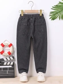 SHEIN Vintaside Kids 男童牛仔長褲，四季新款，時尚休閒，灰色水洗牛仔，彈性腰帶，結合牛仔磨損水洗工藝，錐形褲管剪裁，柔軟舒適面料，百搭日常穿著，適合日常外出、聚會、旅行等多種場合，四季新款男童牛仔長褲 - 灰色 - 查看 2