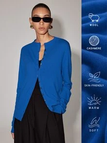 Anewsta Essential Cardigan Rajut Lengan Panjang Ringan Wanita Warna Merah Terang, Kerah Bulat, Kancing Kecil, Potongan Ramping, Serbaguna untuk Perjalanan Sehari-hari - Biru - View 8