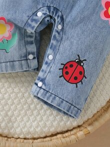 SHEIN Playful Pals 2件組女嬰韓式清新花卉與動物牛仔吊帶褲套裝，粉色荷葉袖羅紋長袖T恤，精緻花卉，柔軟面料，適中厚度，嬰兒2件套，春秋新品，適合派對、慶祝、日常穿著，0-1歲 - 藍色 - 查看 6