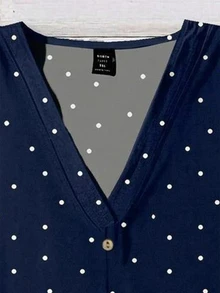 SHEIN LUNE 大尺碼女款 V 領波點休閒日常上衣 秋季 - 藍色 - 查看 3