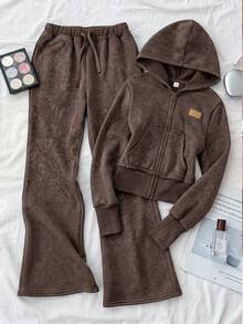 SHEIN Tween Girl 童女復古印花連帽運動套裝，短版拉鍊連帽外套 + 喇叭褲，休閒兩件式套裝，適合春季、秋季、冬季 - 咖啡棕 - 查看 1